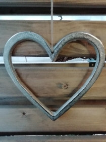 Medium Hanging Metal Heart
